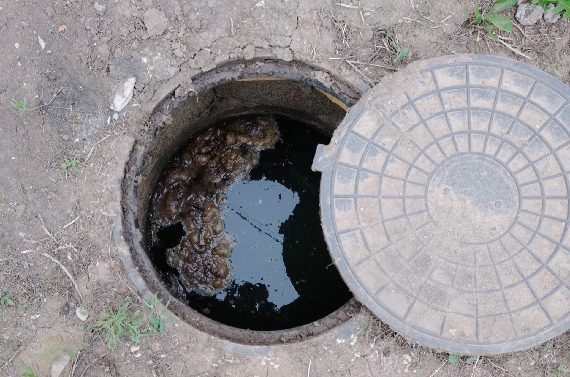 full cesspool before pumping on oahu